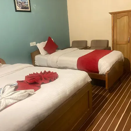 Hotel Nightingale Pokhara Exterior photo